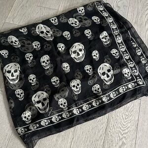 Alexander McQueen Black and White Skull Scarf